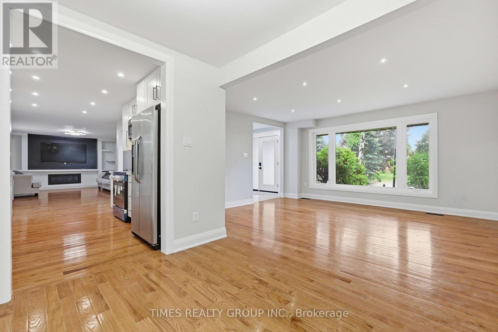 75 Beswick Drive Property Photo 5
