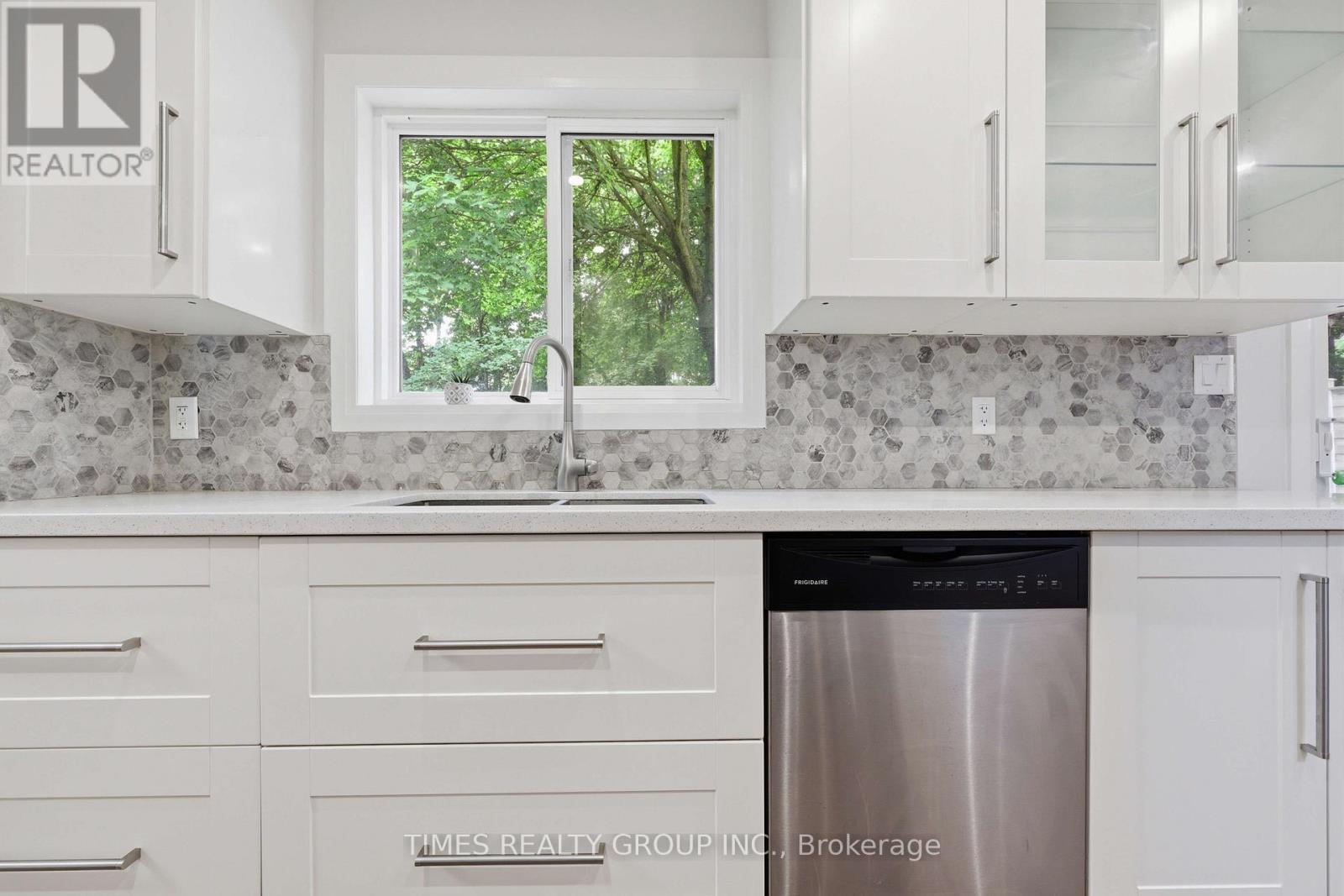 75 Beswick Drive Property Photo 10