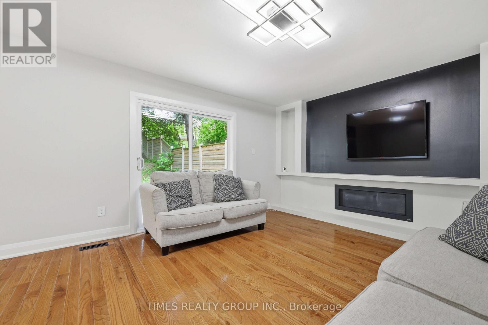 75 Beswick Drive Property Photo 12