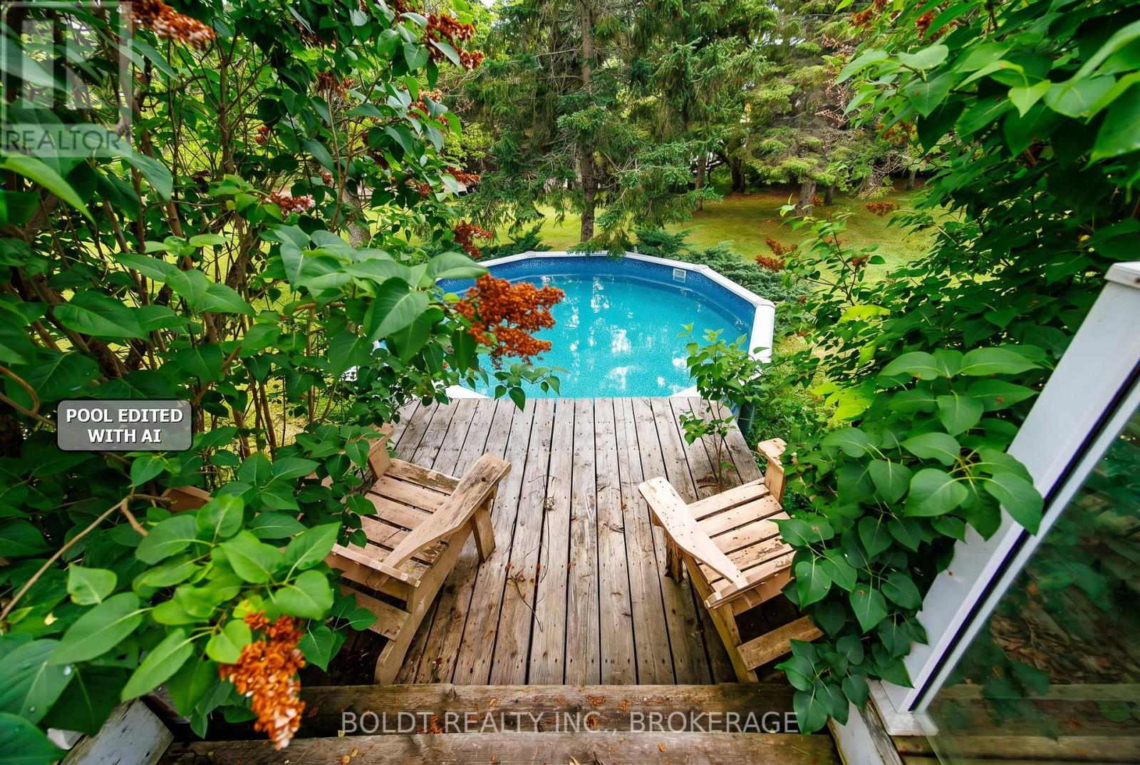 5832 5th Side Road Property Photo 8