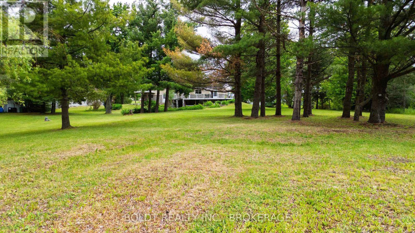 5832 5th Side Road Property Photo 10