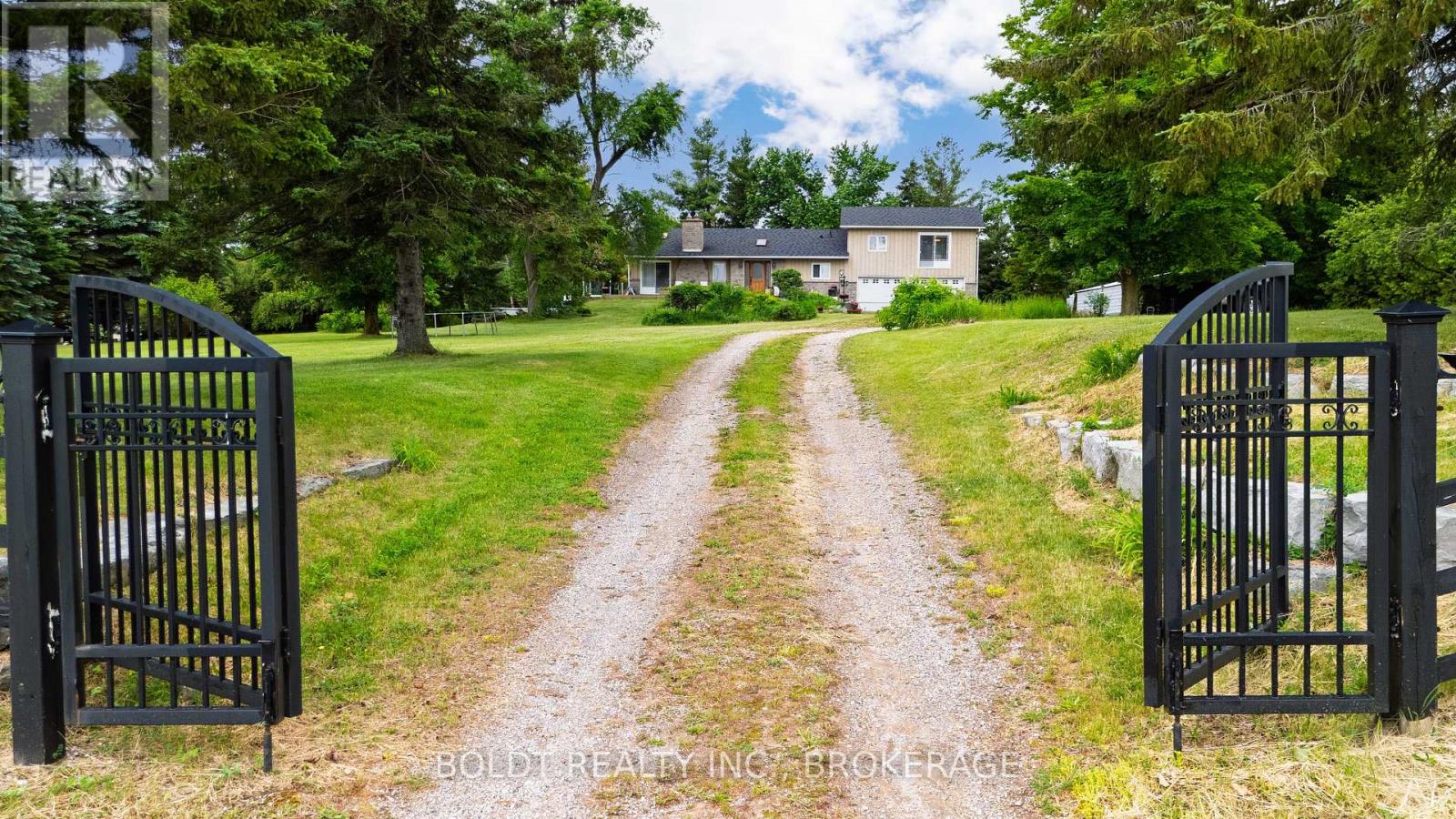 5832 5th Side Road Property Photo 42