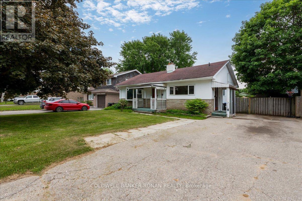 199 TUPPER STREET W