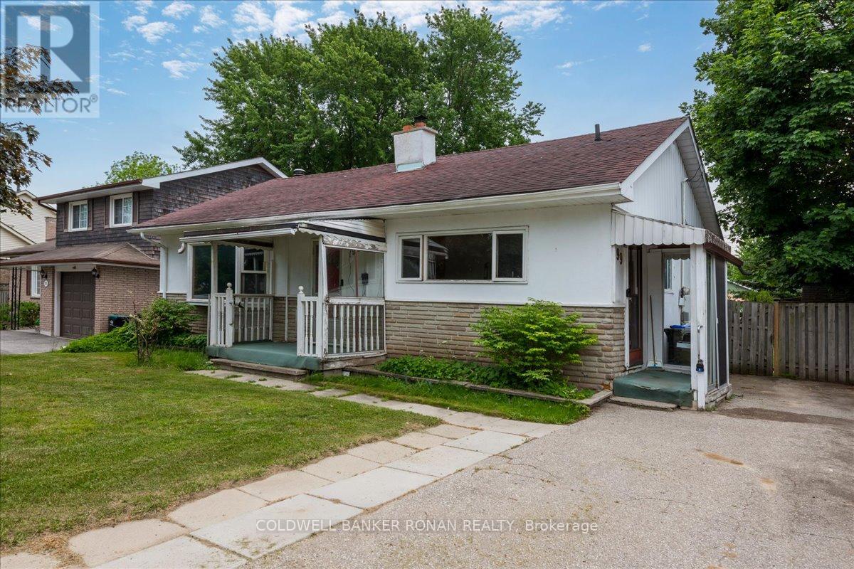 199 Tupper Street W Property Photo 3