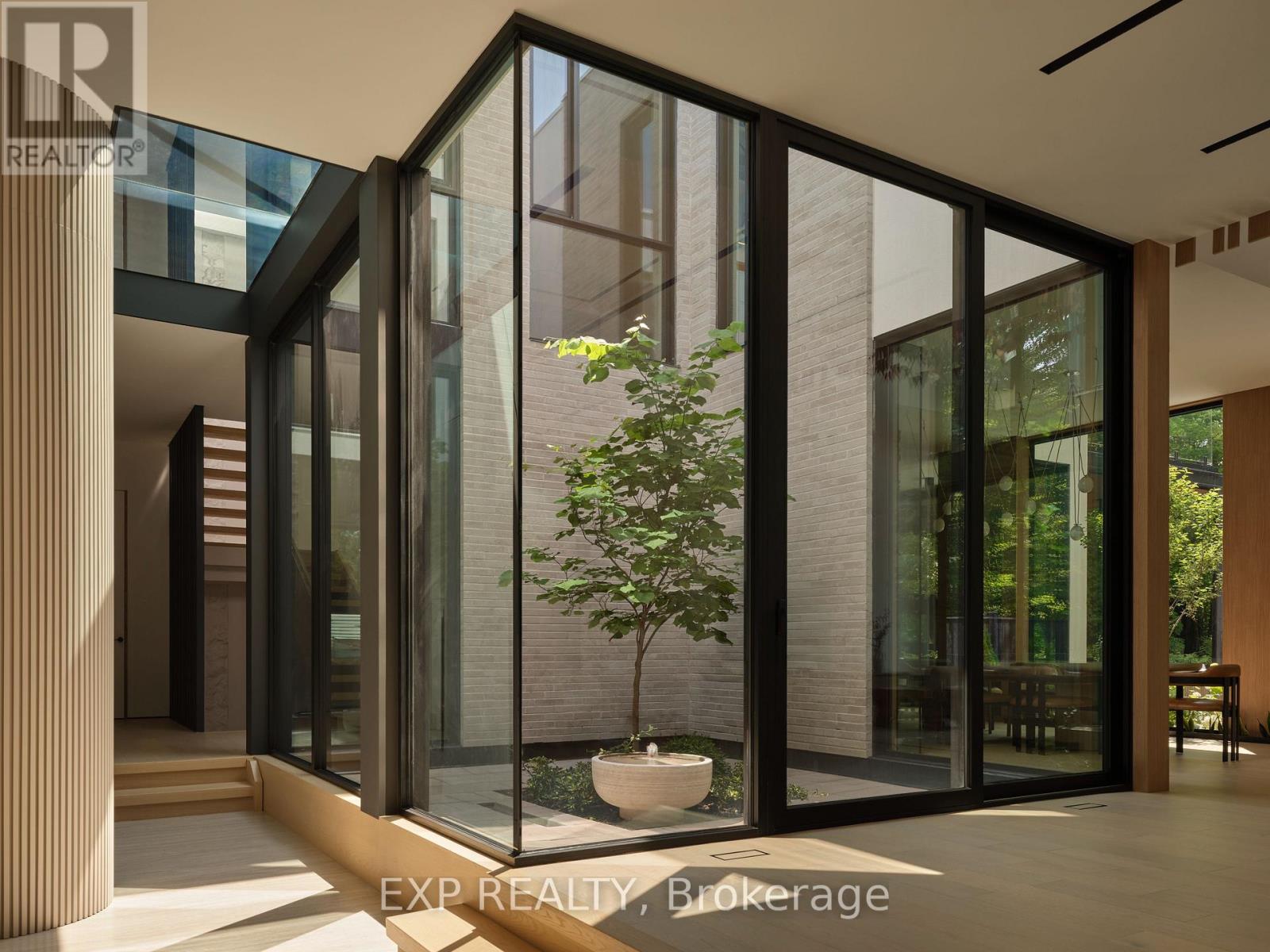 105 Park Crescent Property Photo 15