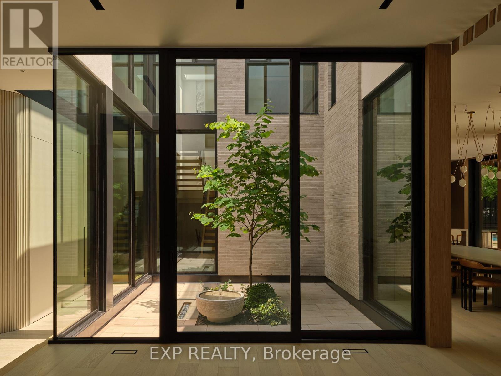 105 Park Crescent Property Photo 16