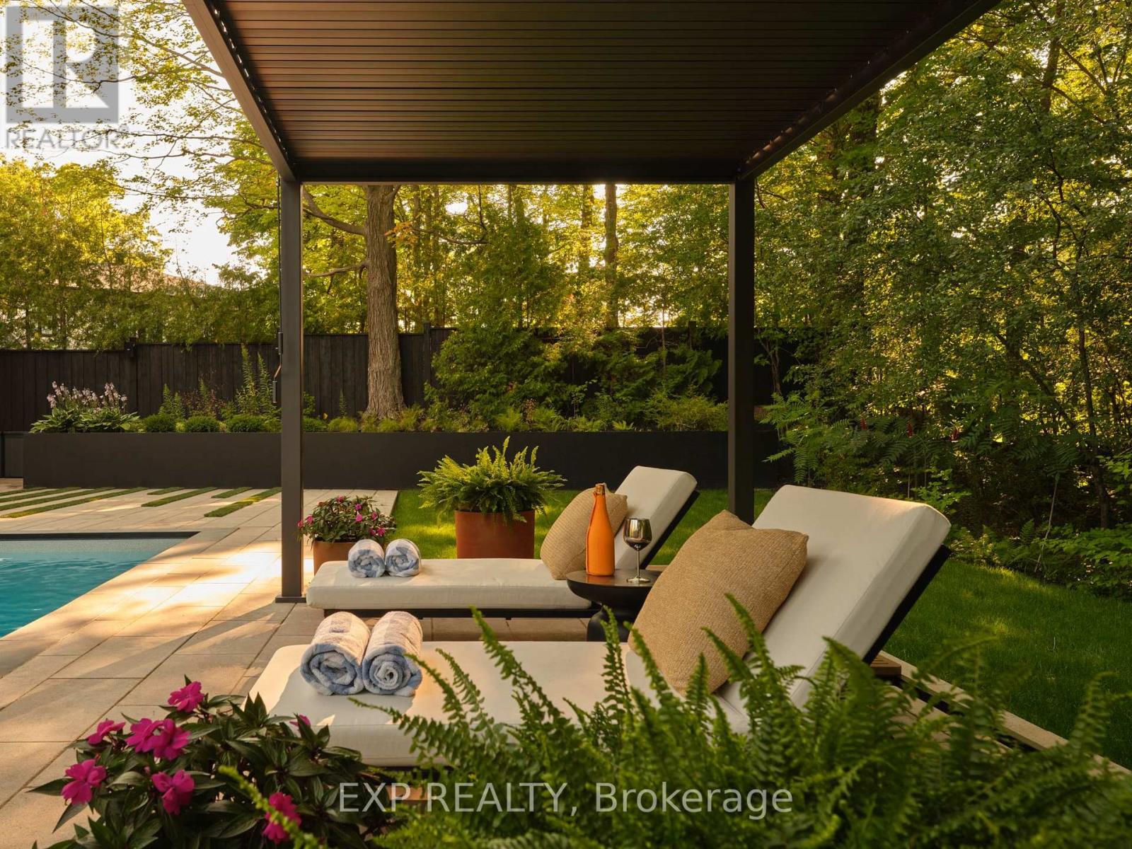 105 Park Crescent Property Photo 48