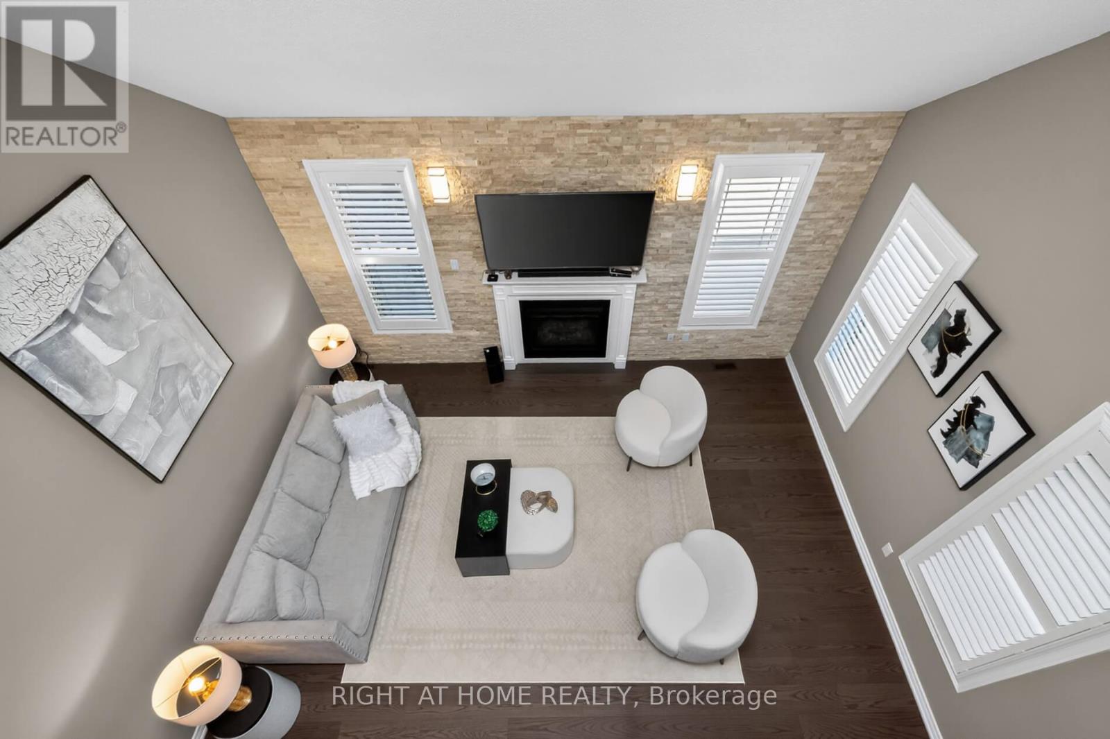 80 Sharpe Crescent Property Photo 18