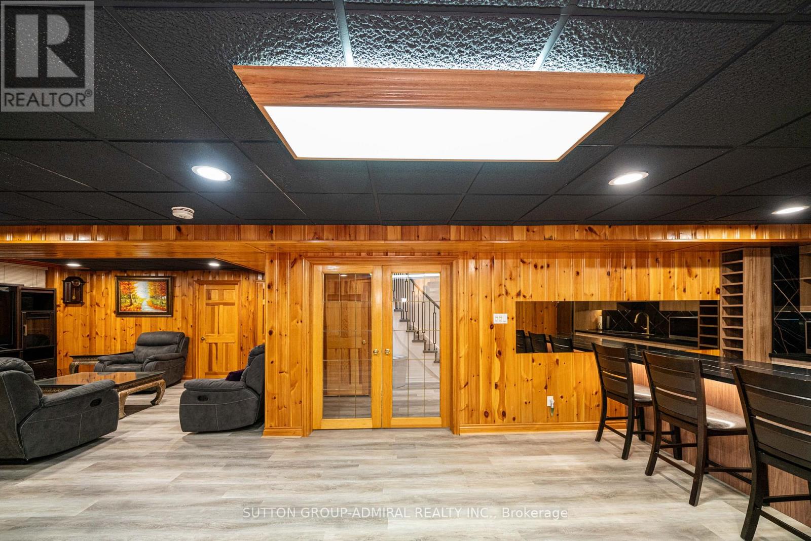 60 Maple Way Property Photo 35