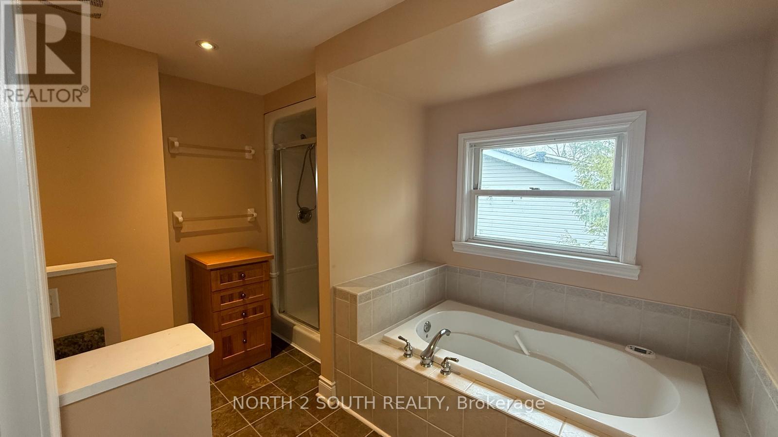 1125 Shore Acres Drive Property Photo 17