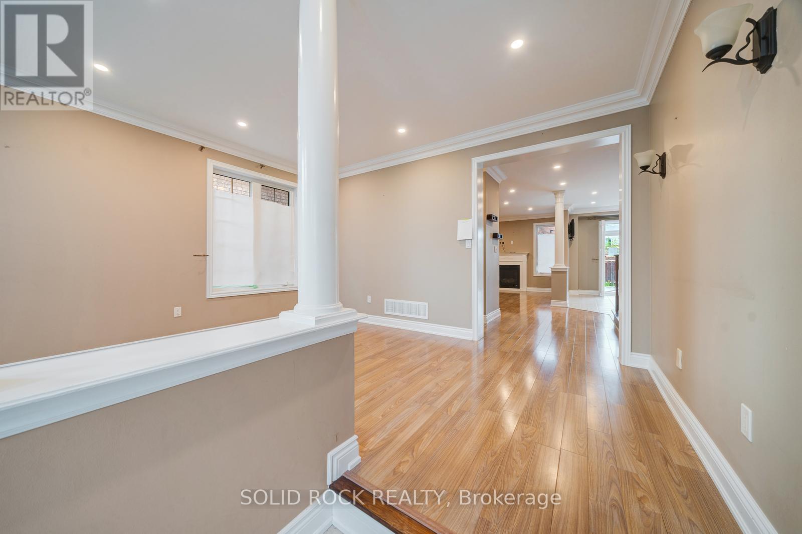 32 Albert Roffey Crescent Property Photo 4