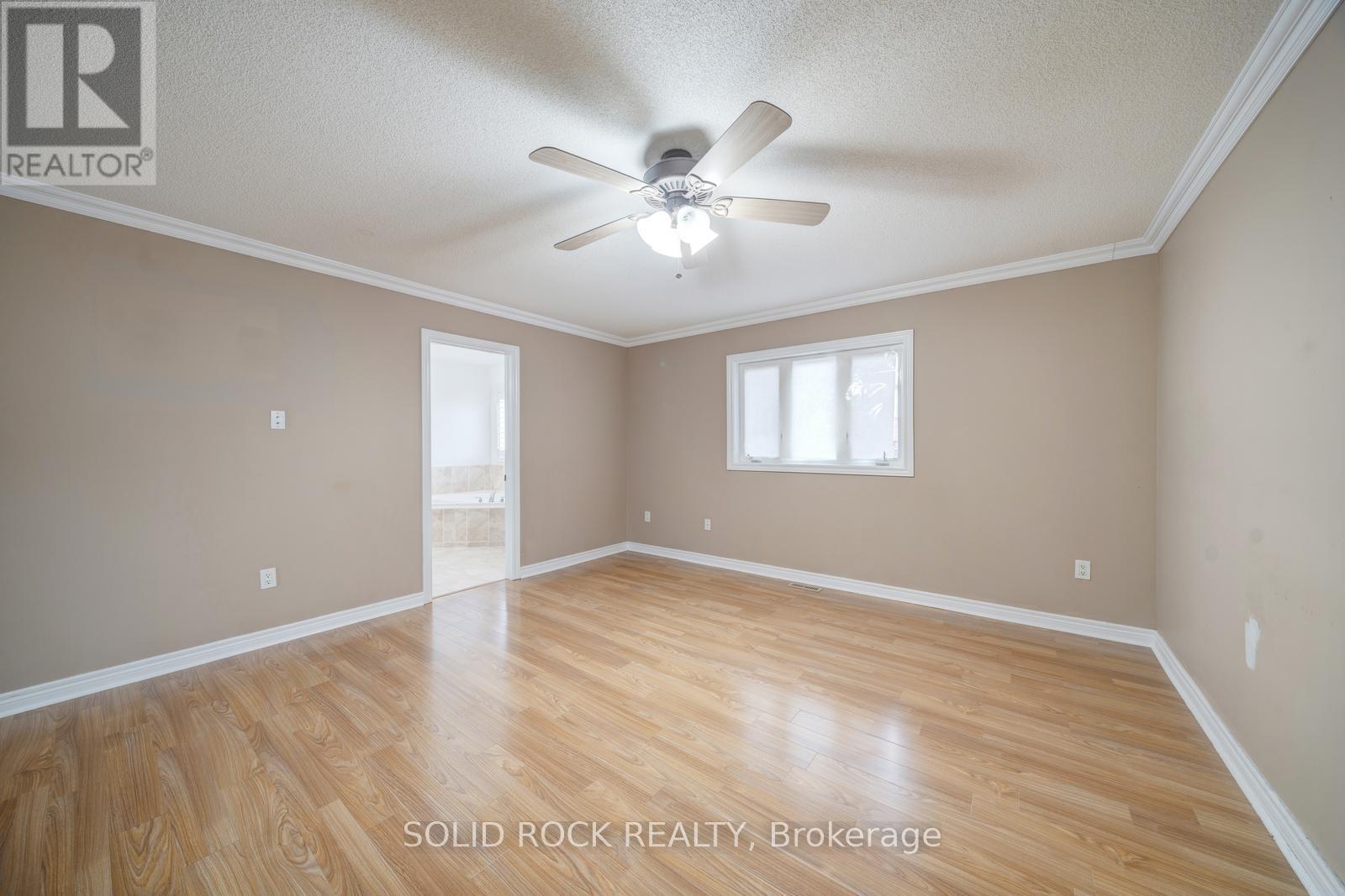 32 Albert Roffey Crescent Property Photo 18