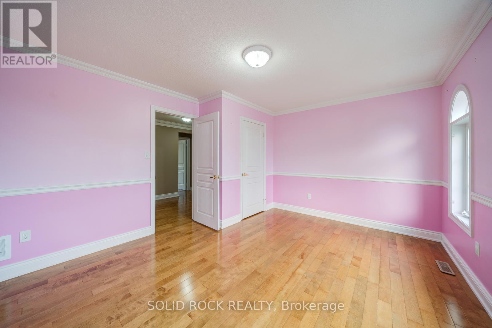 32 Albert Roffey Crescent Property Photo 27