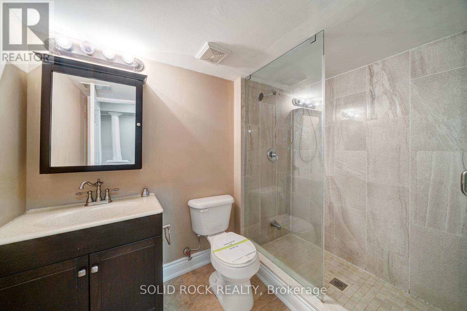 32 Albert Roffey Crescent Property Photo 40