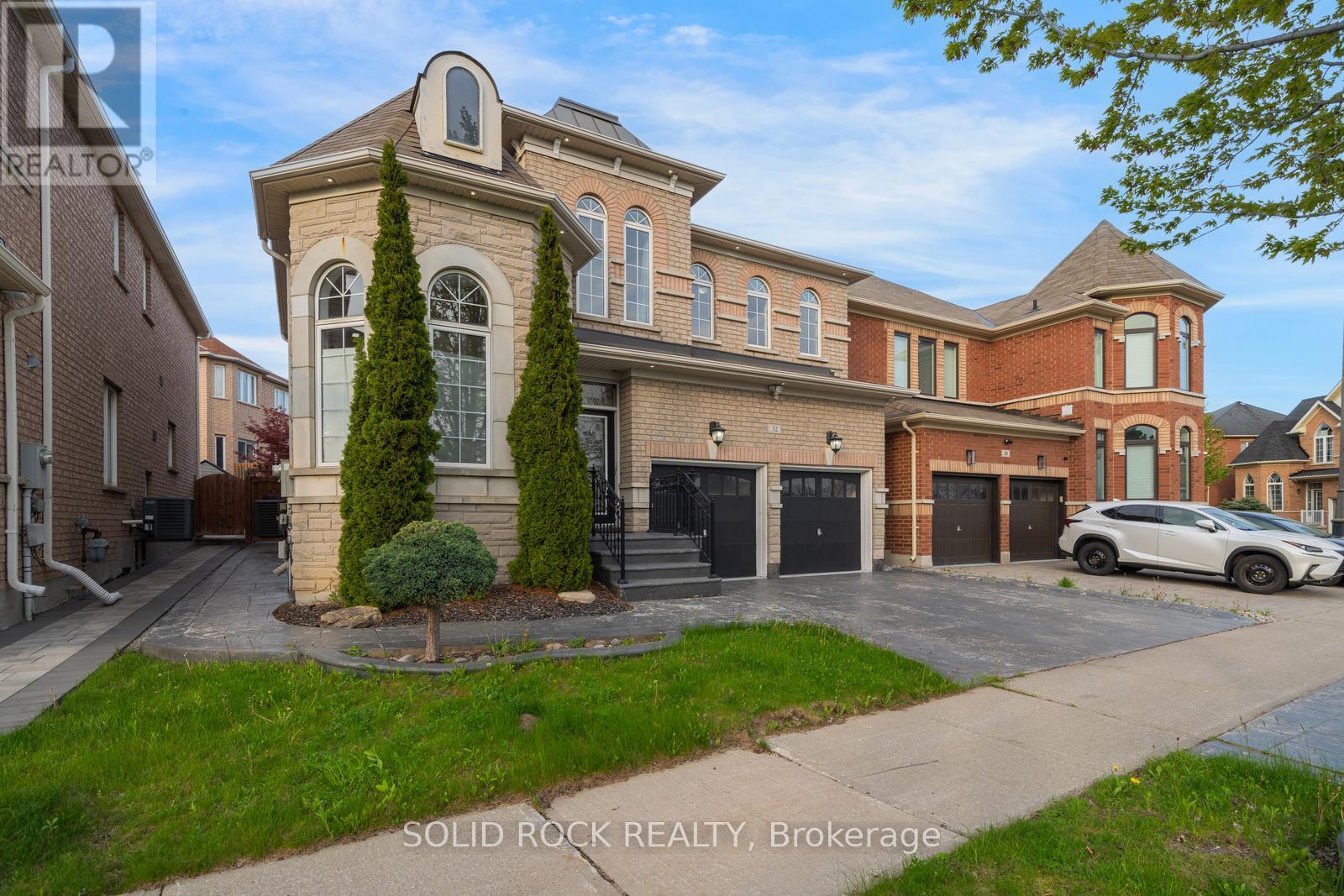 32 Albert Roffey Crescent Property Photo 48