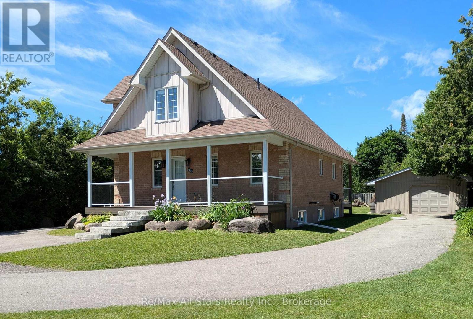 48 Brule Lakeway Property Photo 1