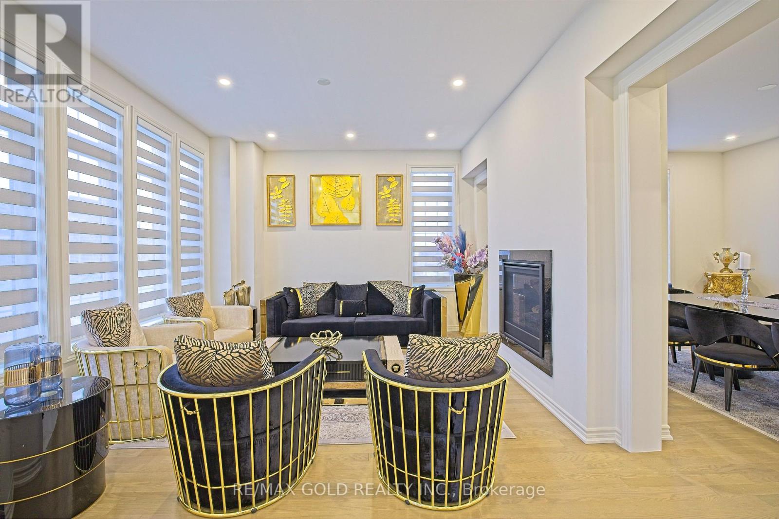 19 Marigold Boulevard Property Photo 7