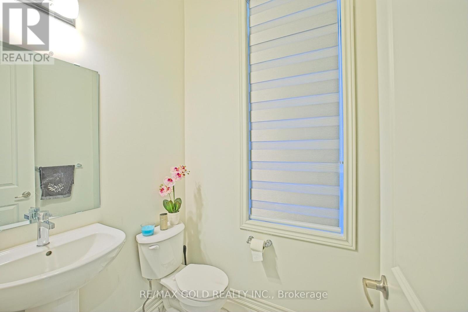 19 Marigold Boulevard Property Photo 14