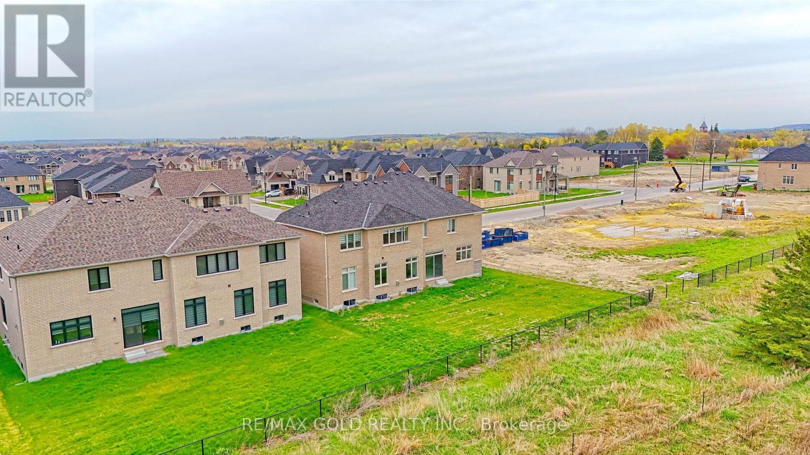 19 Marigold Boulevard Property Photo 50