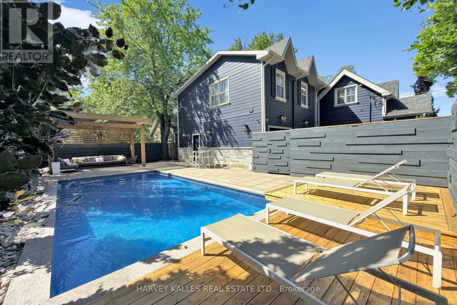 21 Kellam Street Property Photo 47