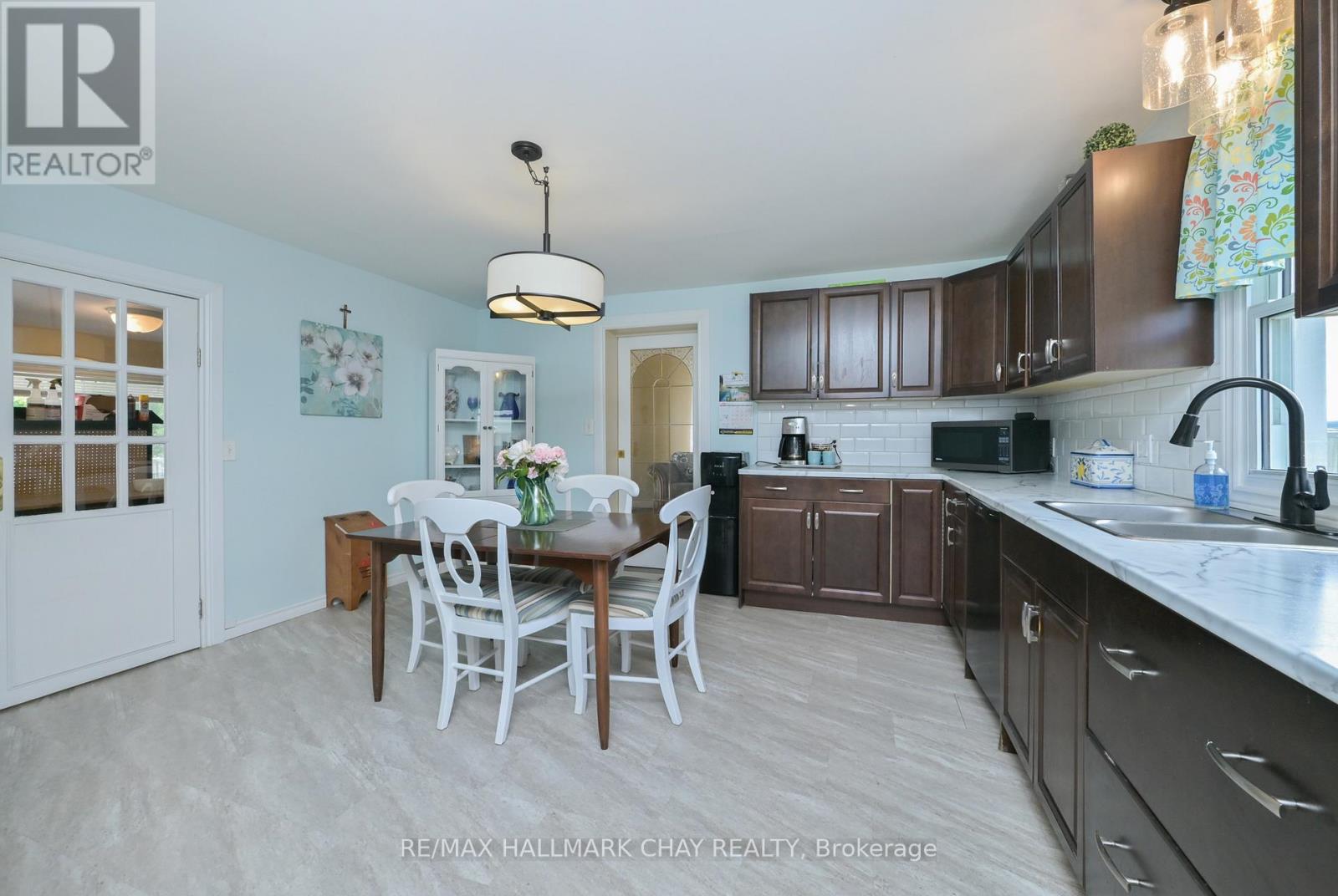 141 Murphy Road Property Photo 5