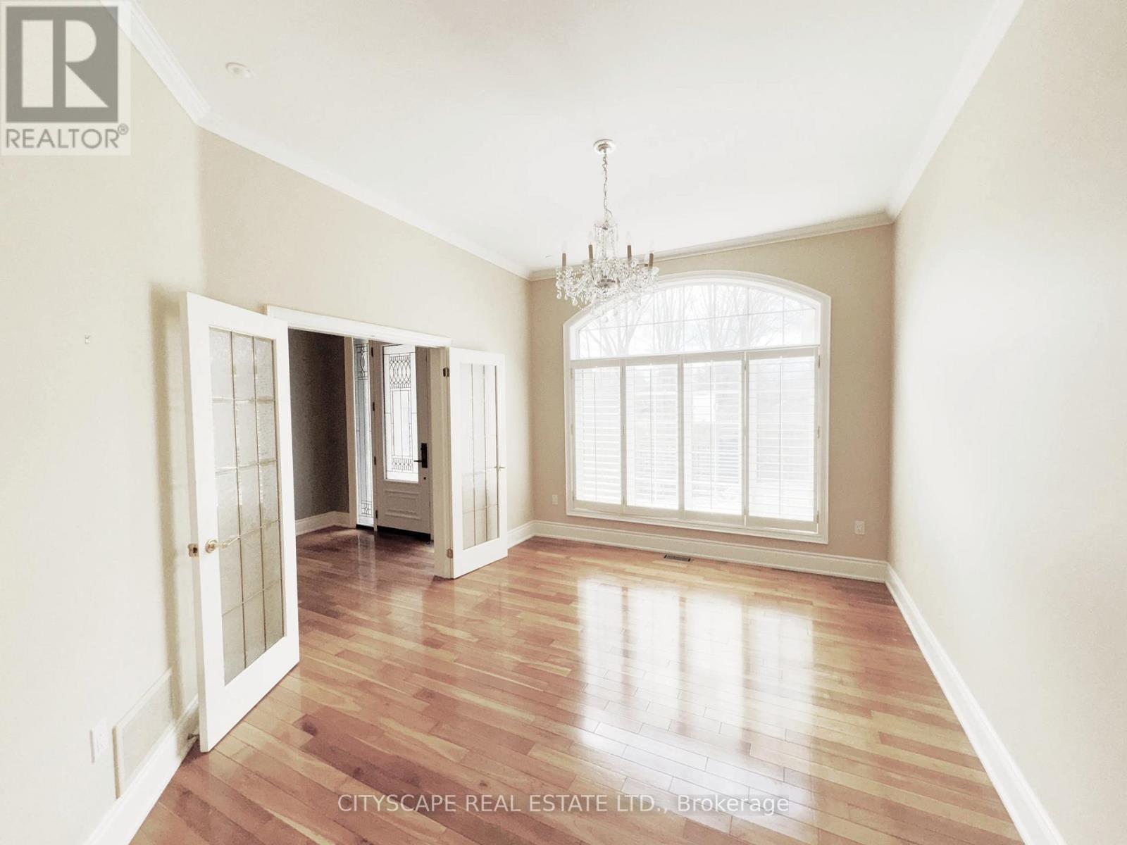 369 Coventry Hill Trail Property Photo 9