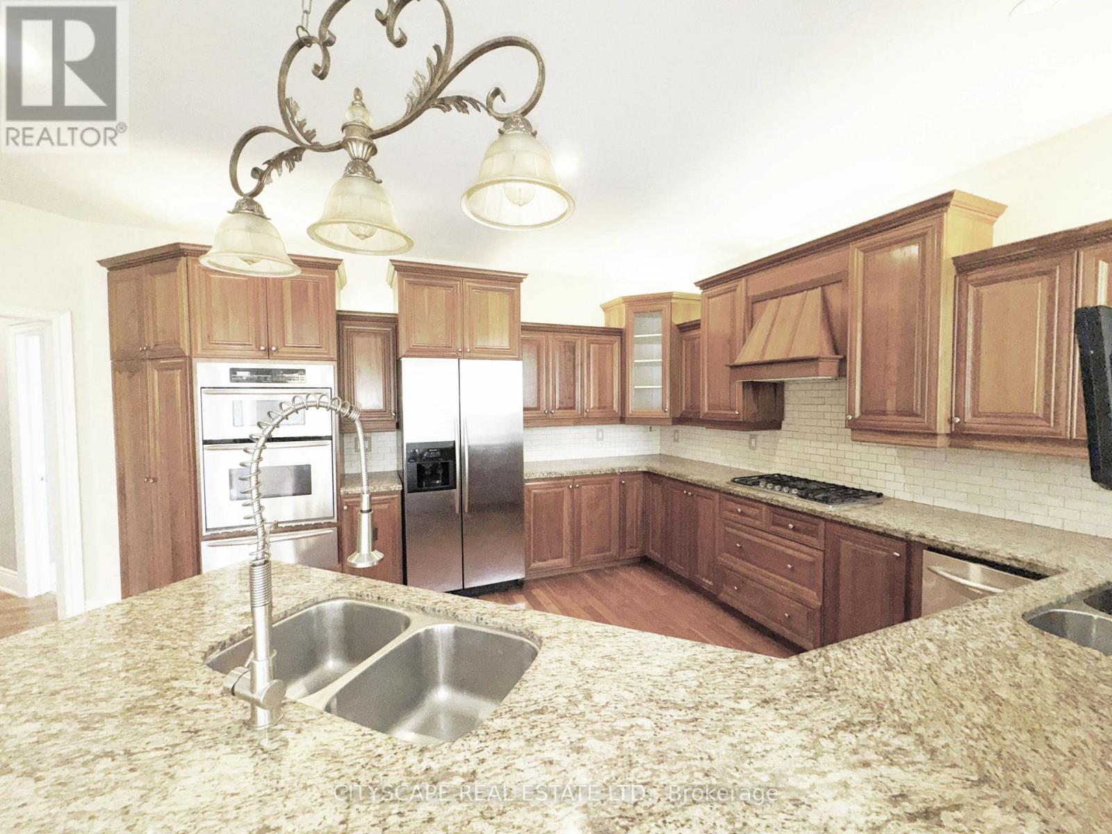 369 Coventry Hill Trail Property Photo 12