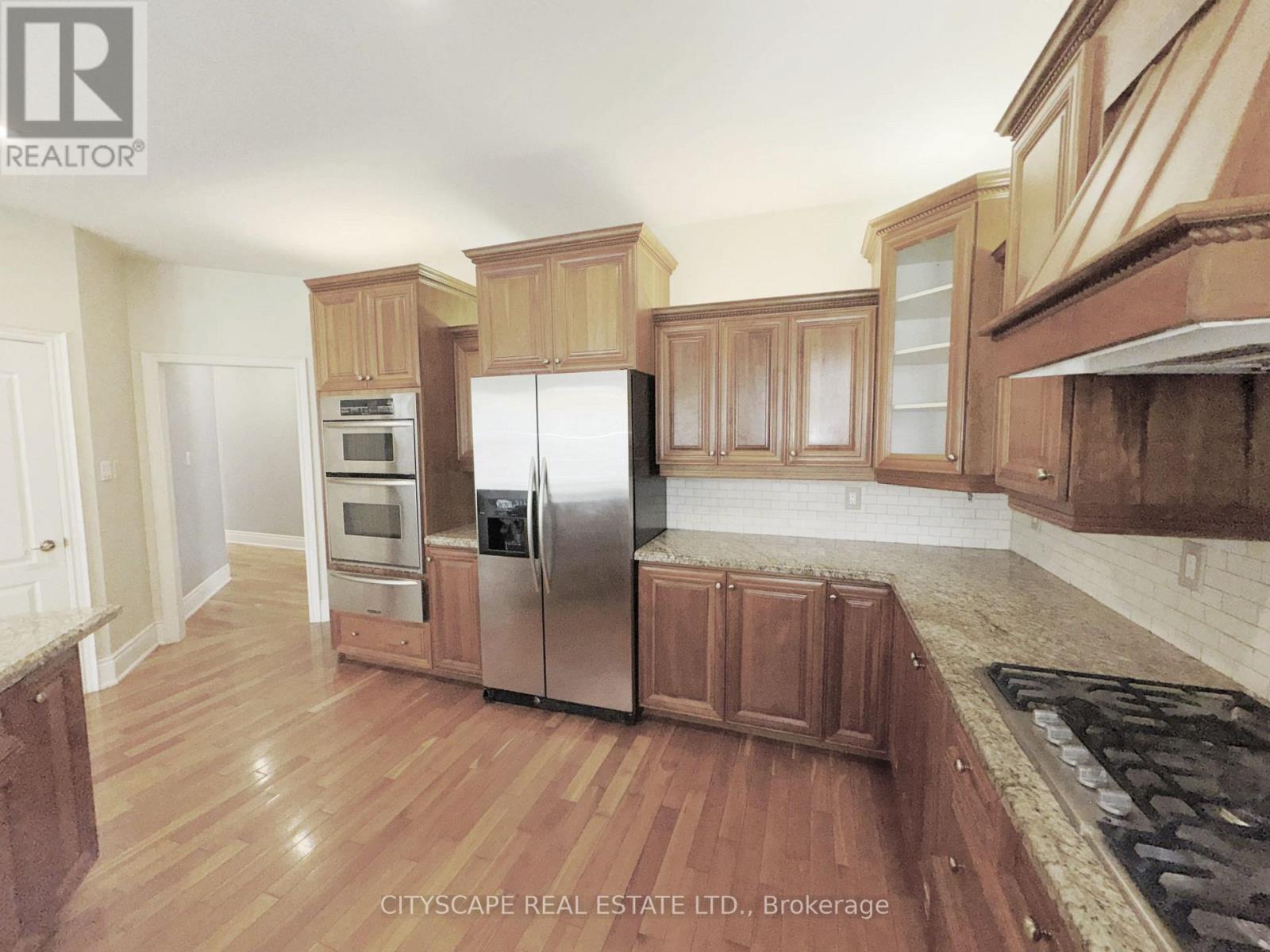 369 Coventry Hill Trail Property Photo 14