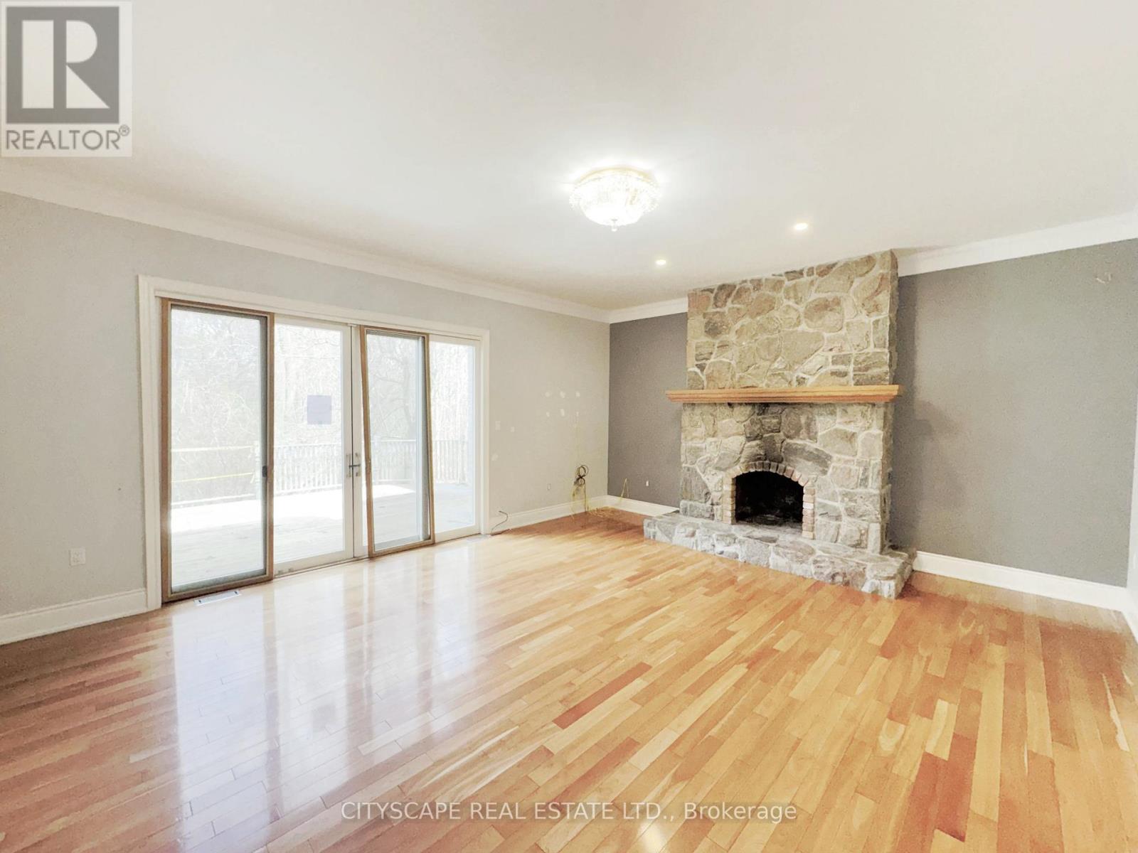369 Coventry Hill Trail Property Photo 18