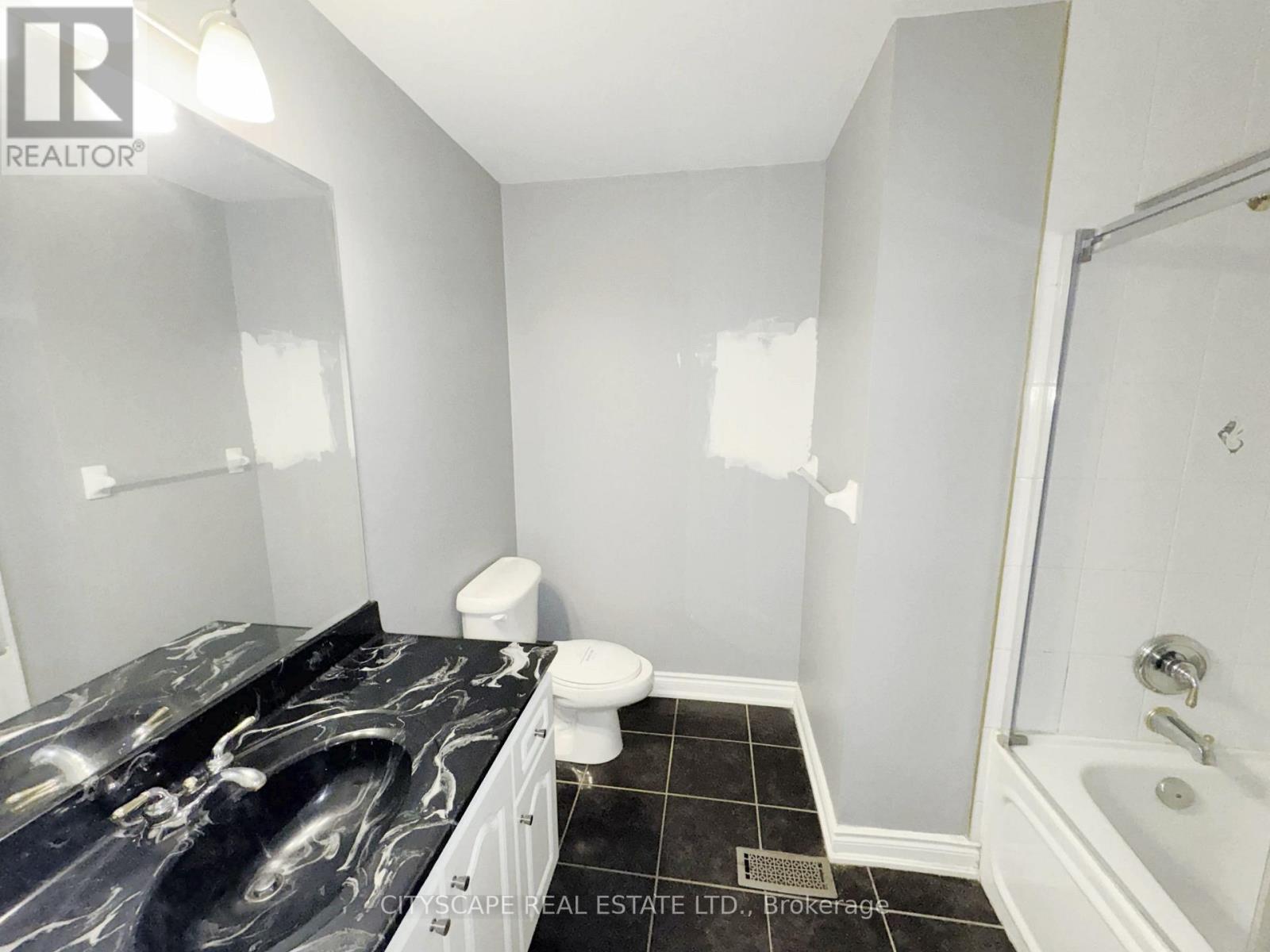 369 Coventry Hill Trail Property Photo 39