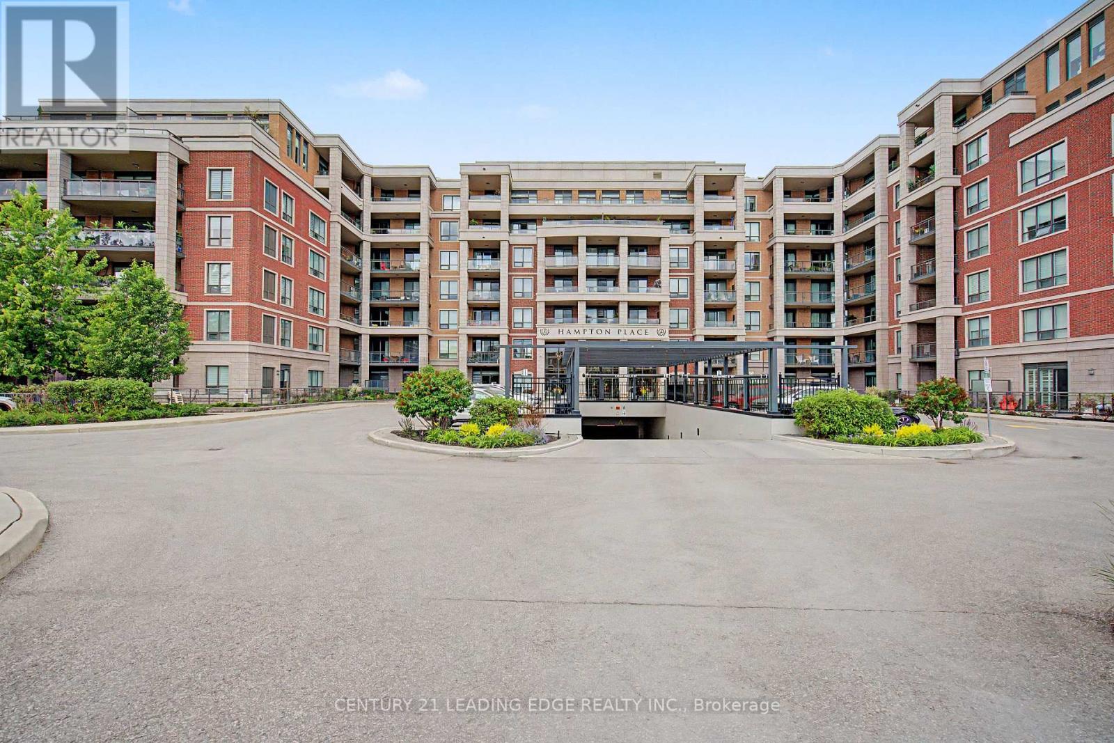 312 - 25 BAKER HILL BOULEVARD Property Photo 1