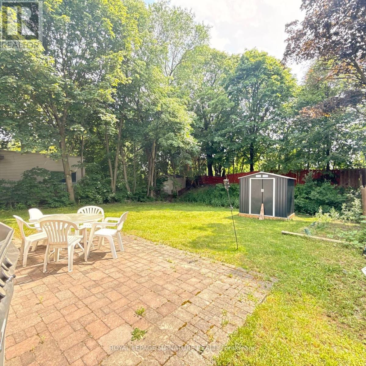 117 Romfield Circuit Property Photo 34