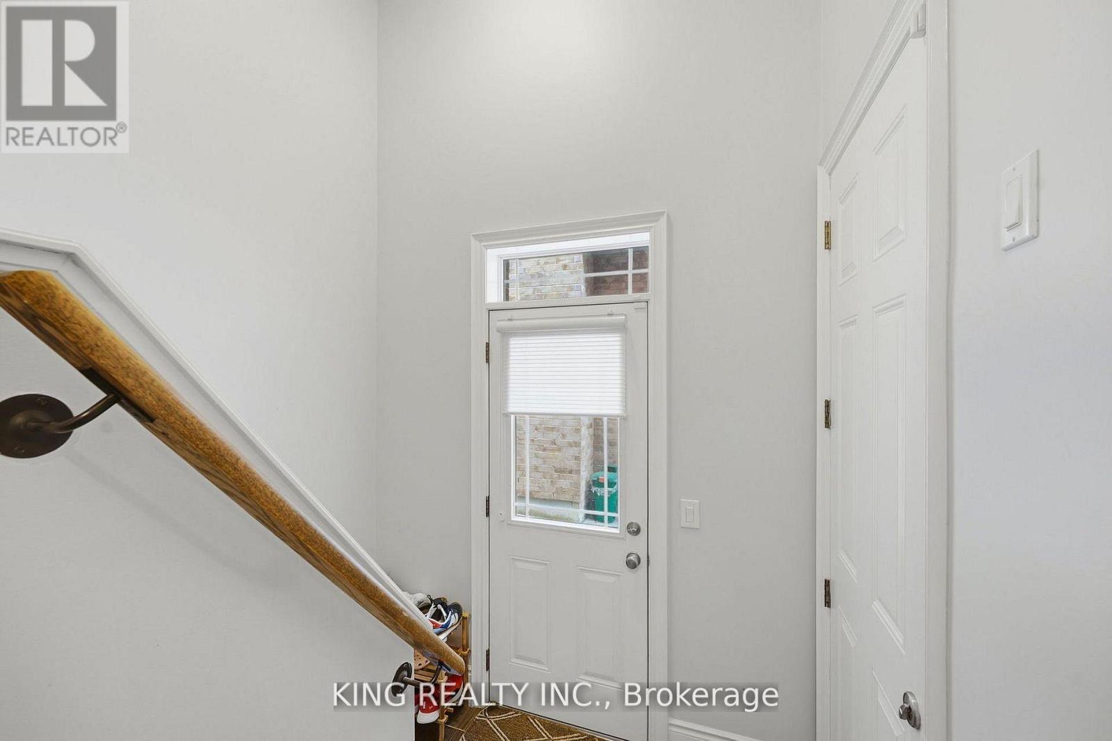 76 Chesney Crescent Property Photo 19
