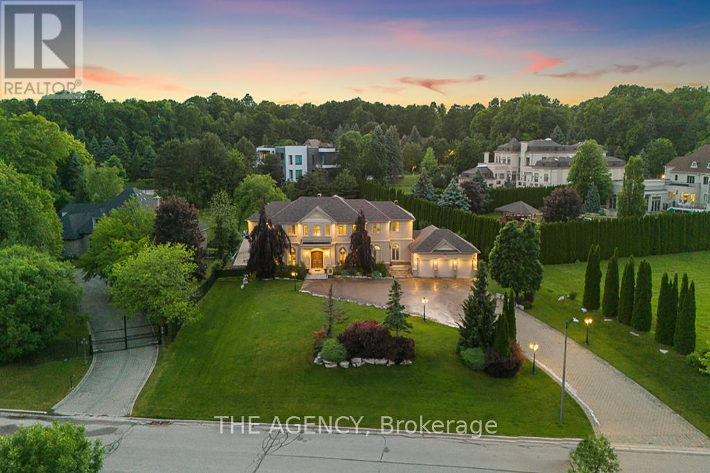 16 Dew Drop Court Property Photo 1