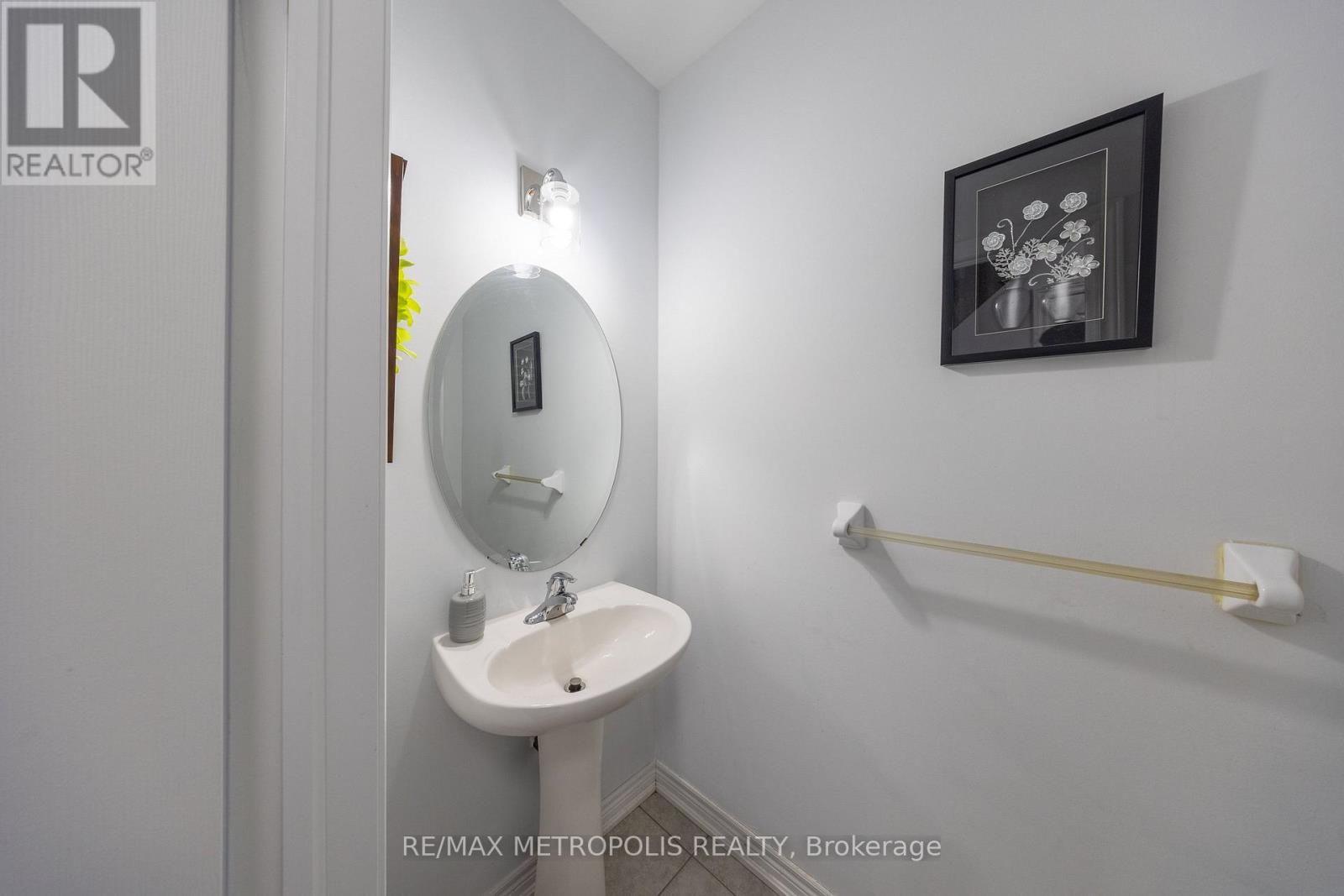 36 Michaelis Street Property Photo 7