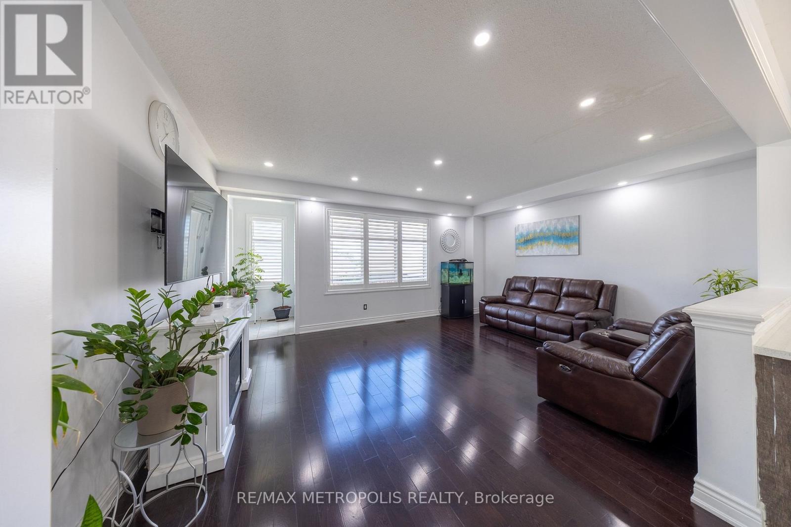 36 Michaelis Street Property Photo 16