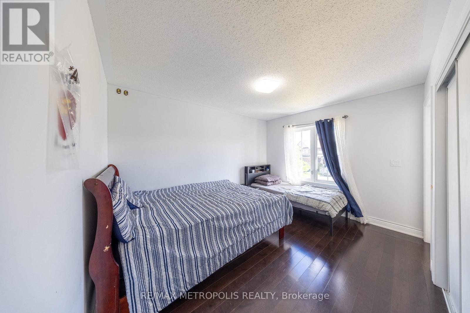 36 Michaelis Street Property Photo 26