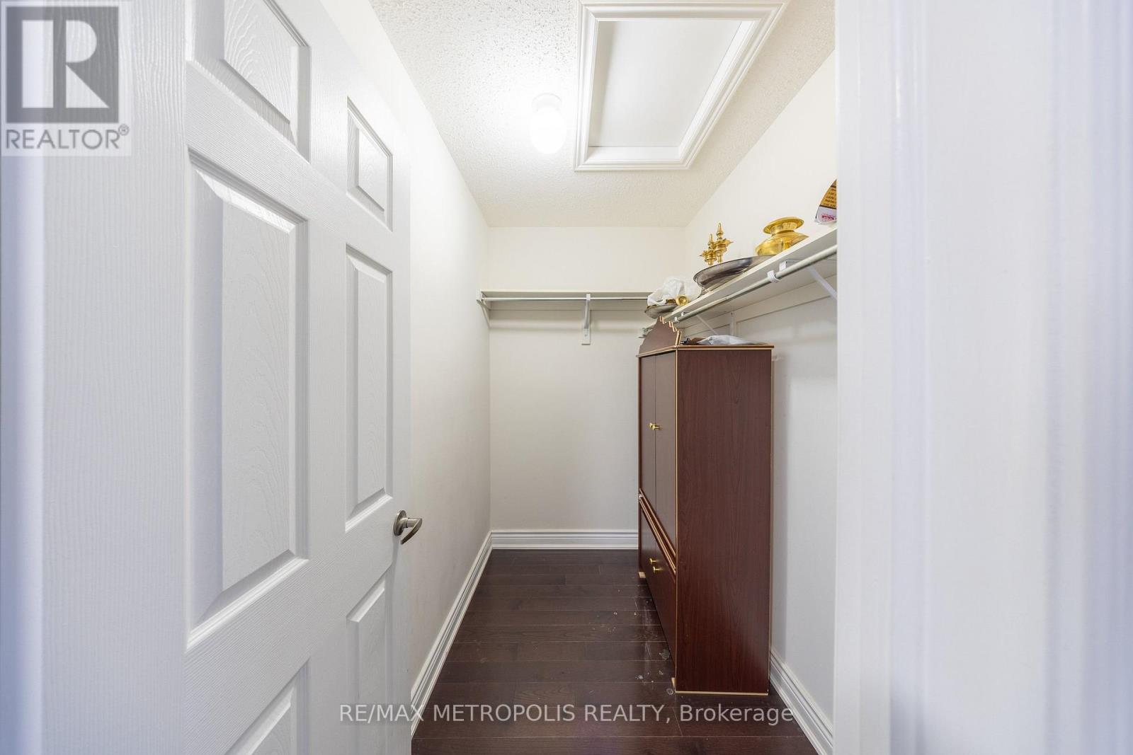 36 Michaelis Street Property Photo 32