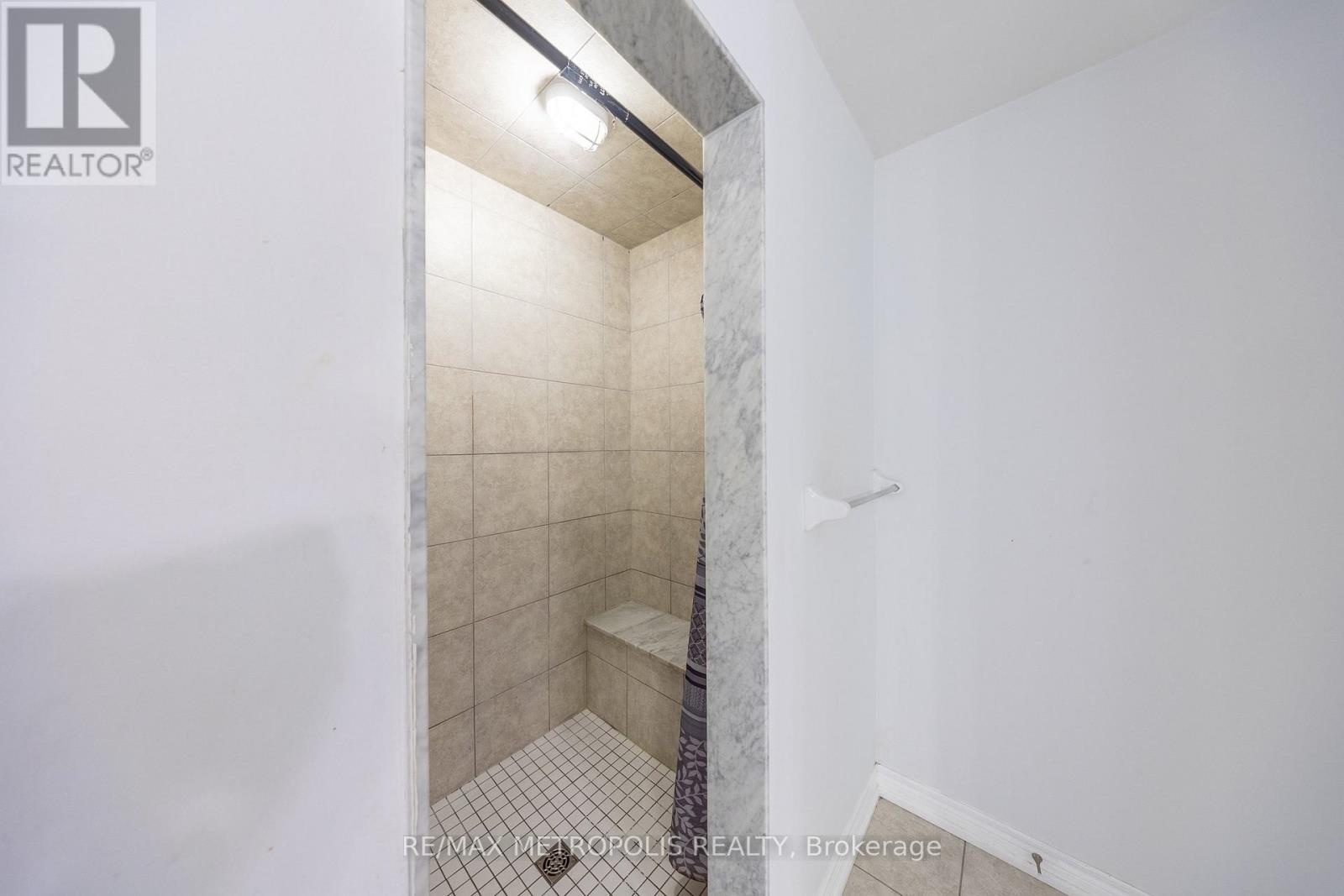 36 Michaelis Street Property Photo 36
