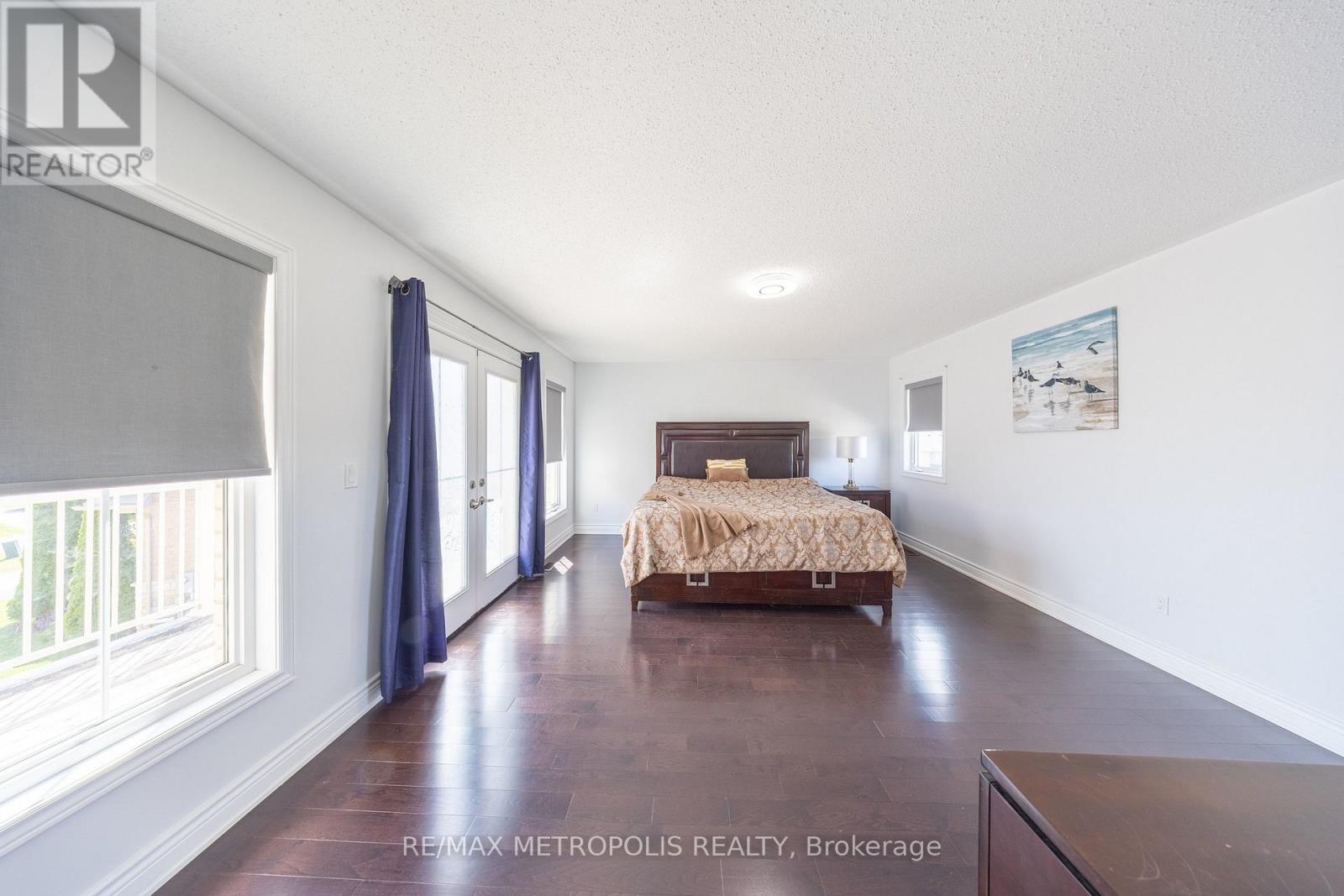 36 Michaelis Street Property Photo 40