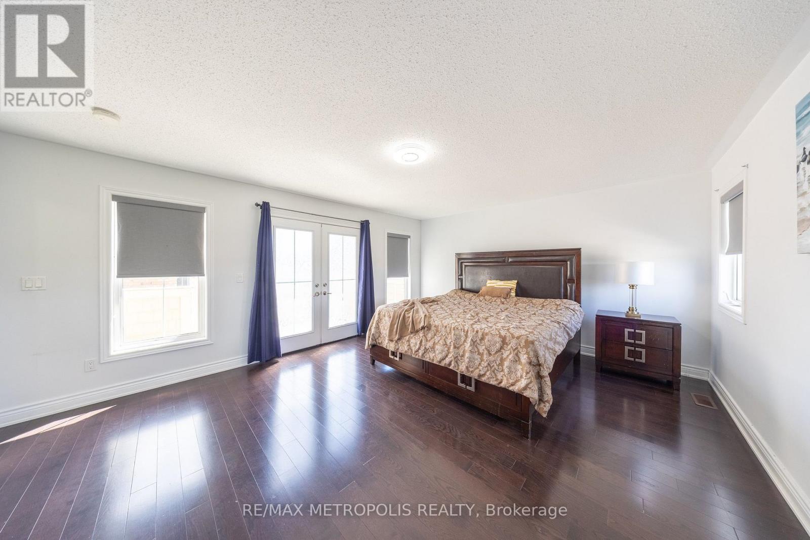 36 Michaelis Street Property Photo 41