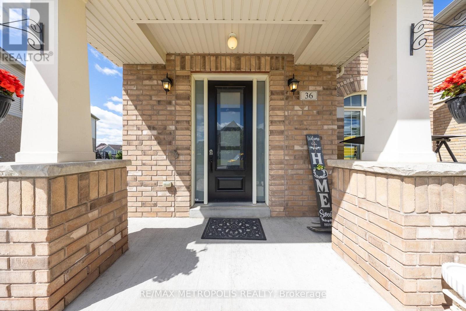 36 Michaelis Street Property Photo 45