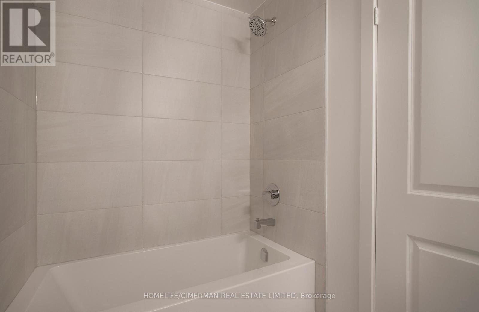 Suite A - 2008 - 30 Upper Mall Way Property Photo 32