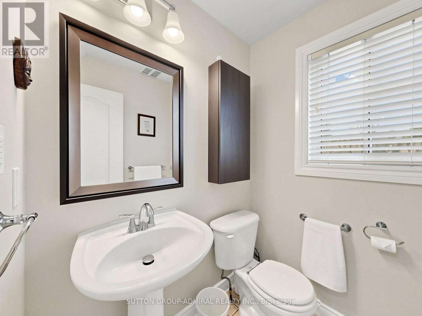32 Beaverbrook Crescent Property Photo 22