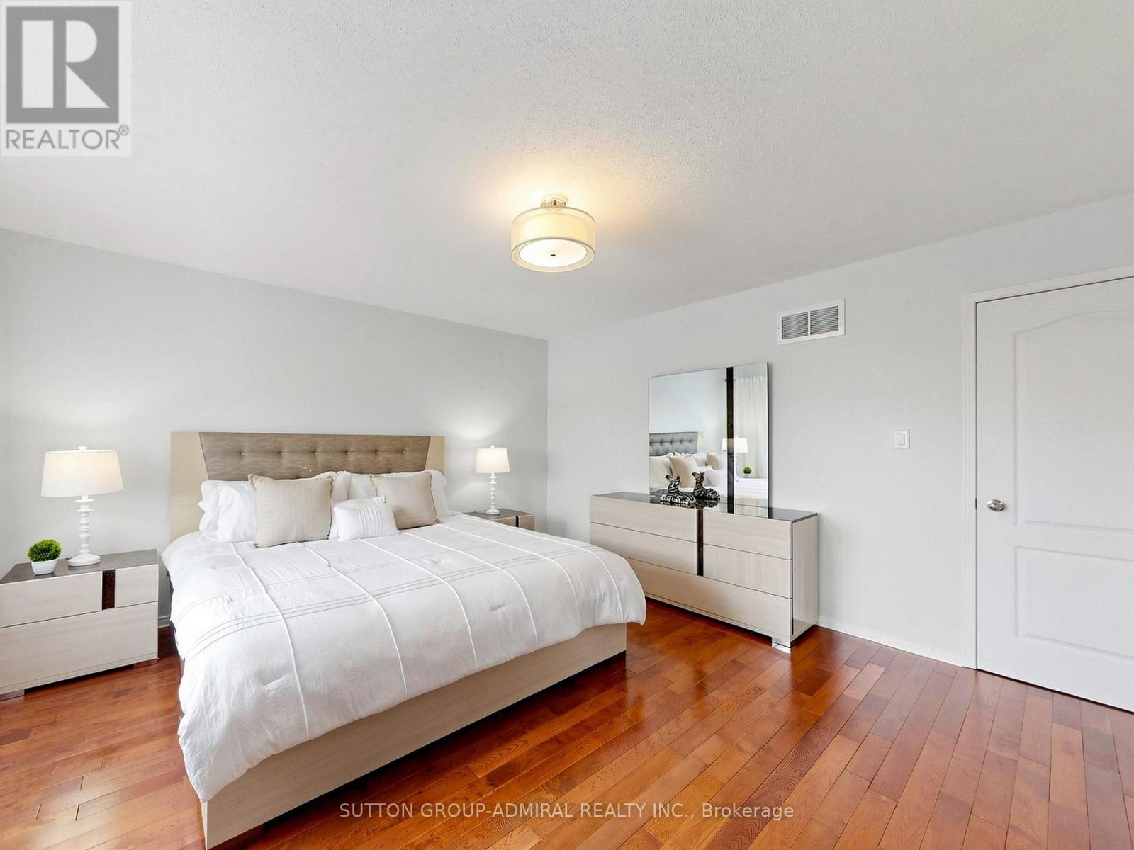 32 Beaverbrook Crescent Property Photo 25