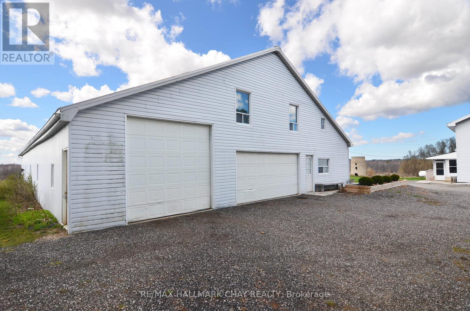 6280 County Rd 15 Property Photo 6