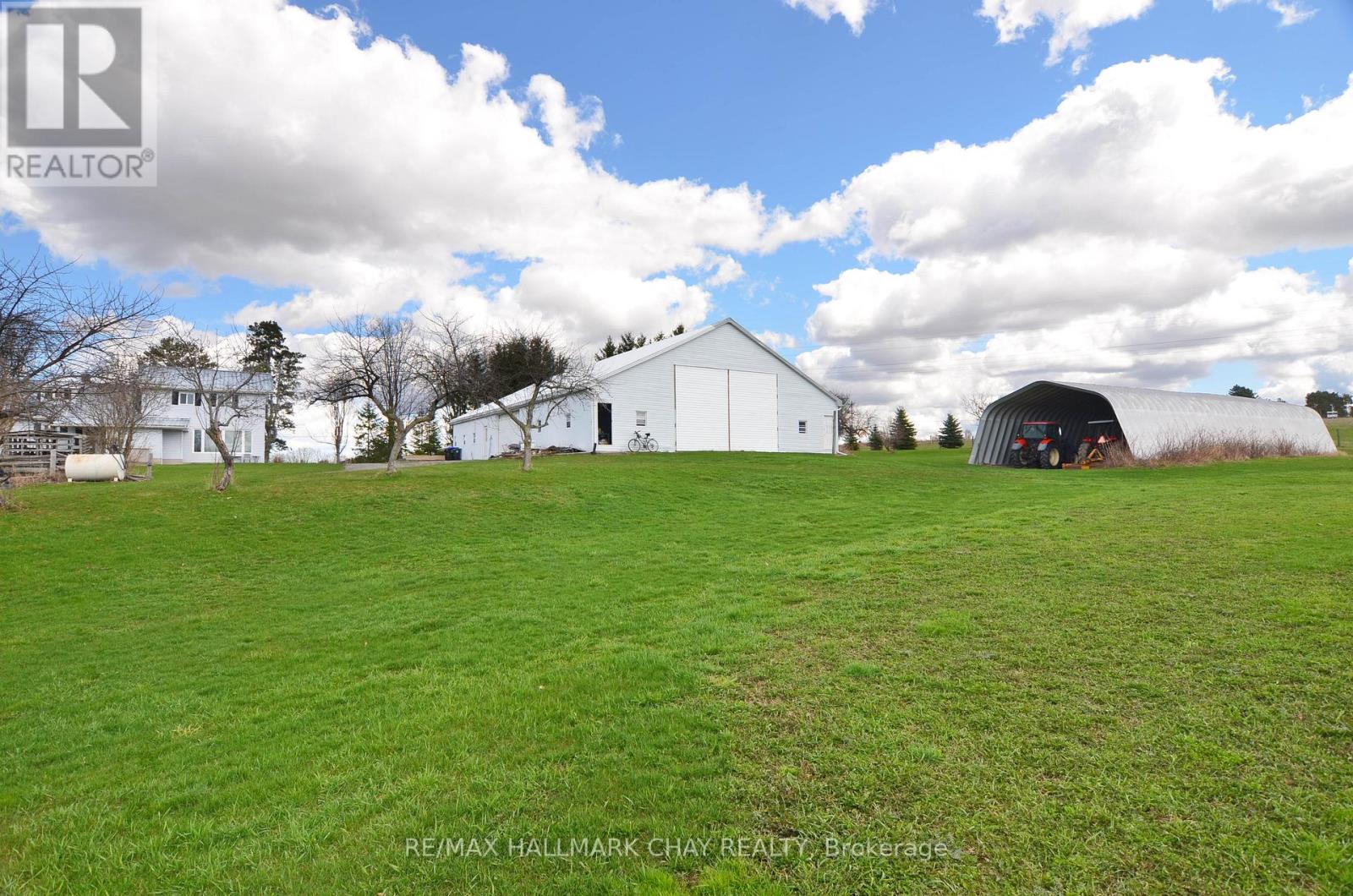 6280 County Rd 15 Property Photo 8