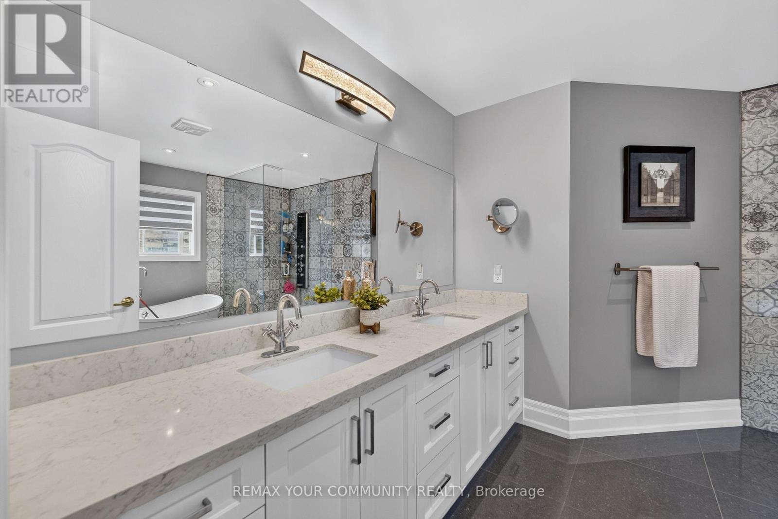 119 Toscana Road Property Photo 28