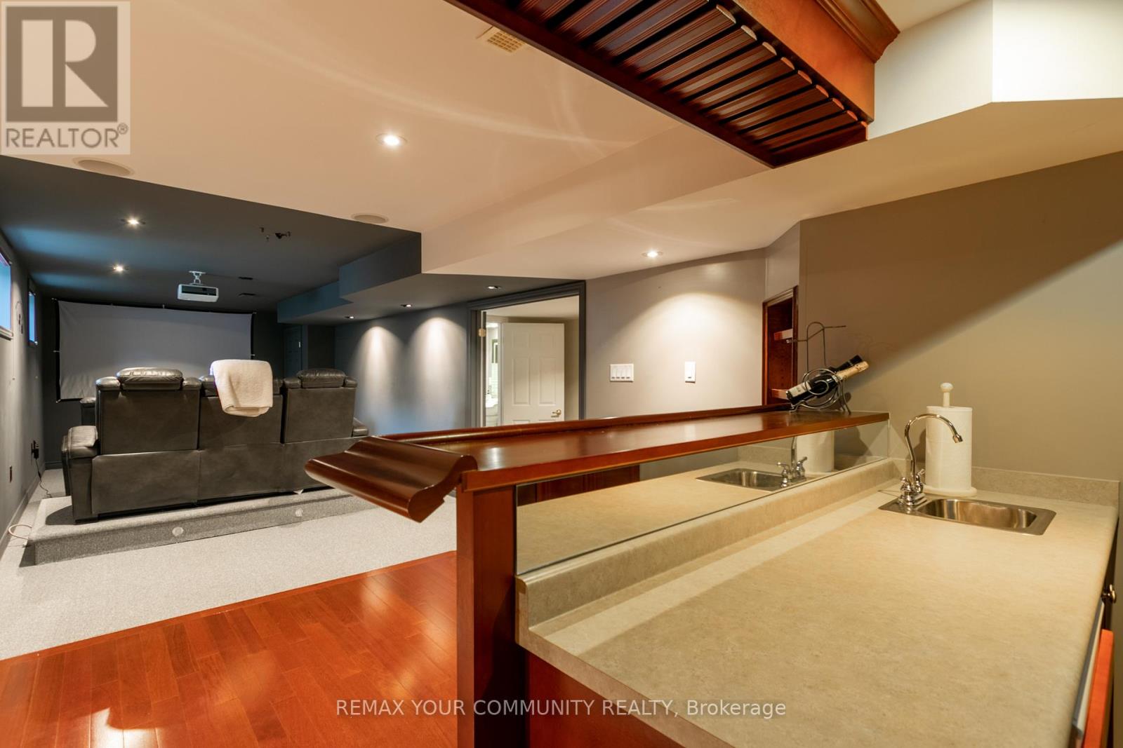119 Toscana Road Property Photo 43