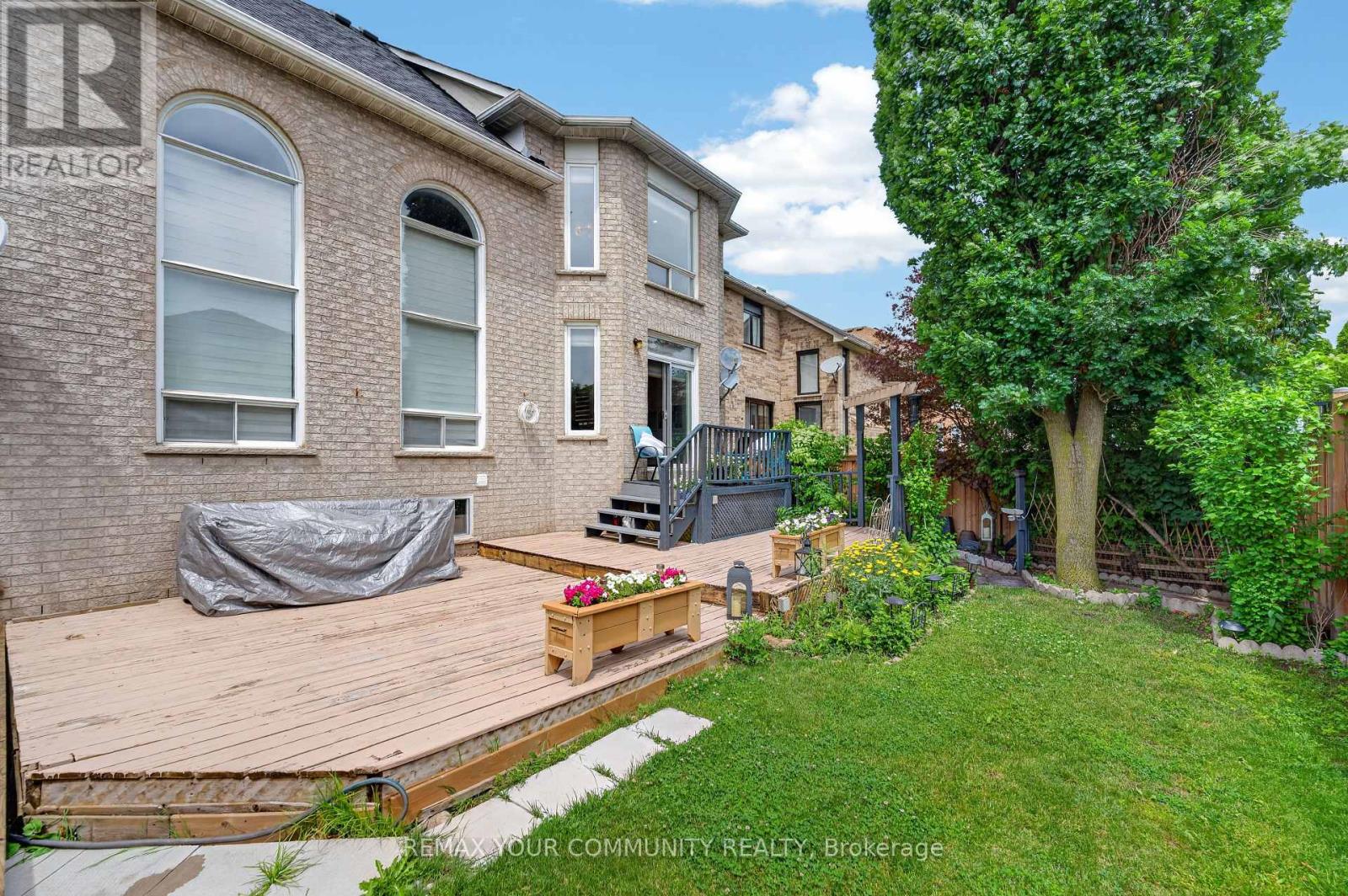 119 Toscana Road Property Photo 44